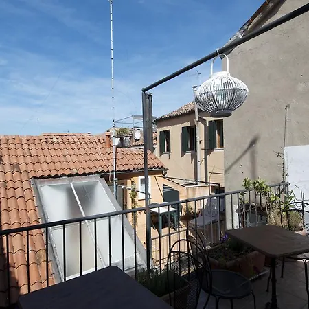 Al Portico بيت ضيافة البندقية