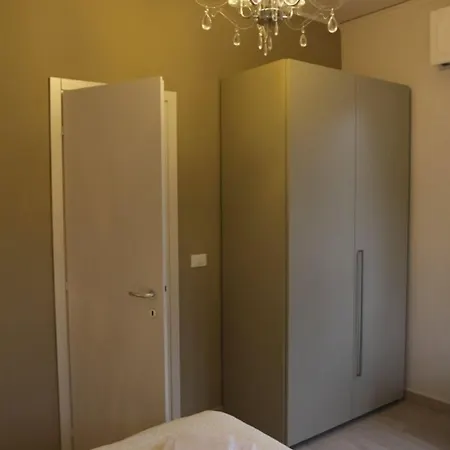 Al Portico البندقية