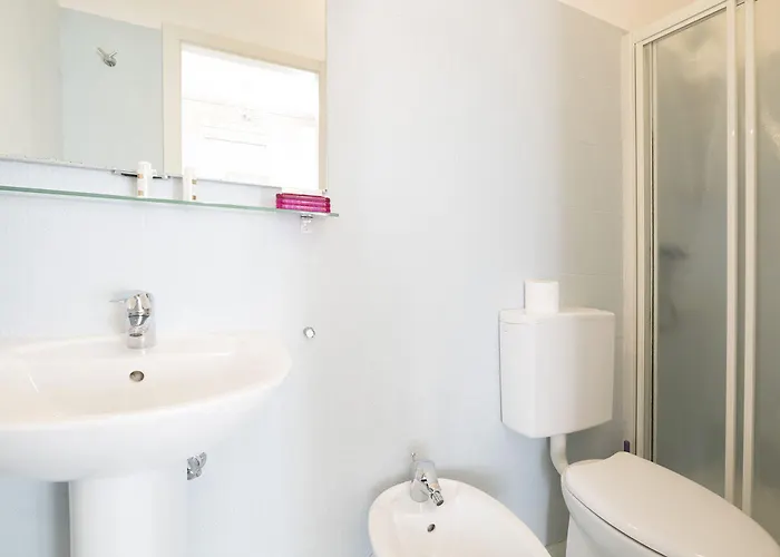 Al Portico Affittacamere 3*