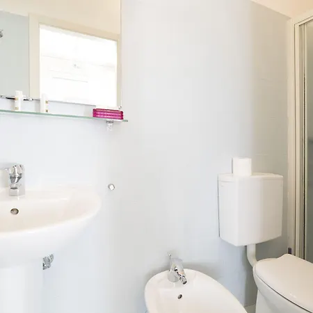 Al Portico Affittacamere 3*